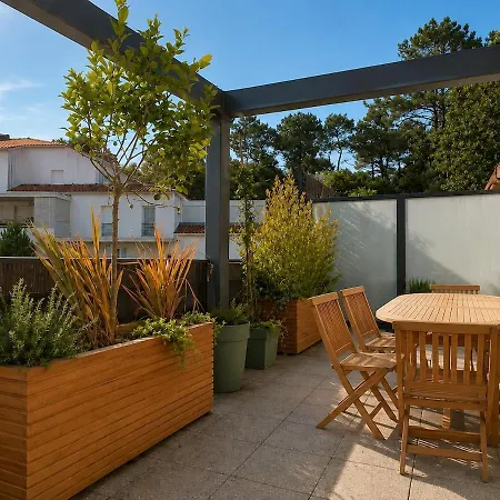 T2 Avec Terrasse Privée Entre Ocean Et Aéroport Appartement Biarritz